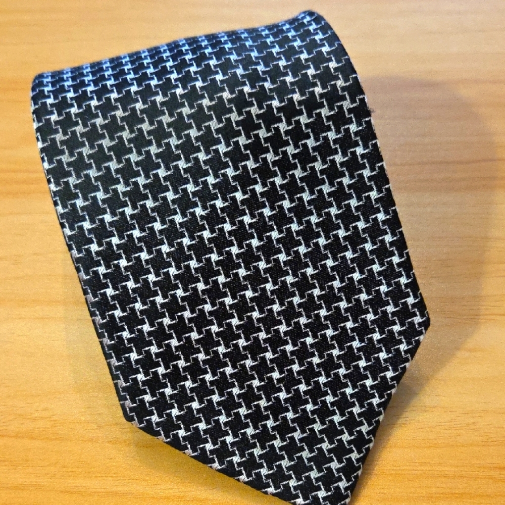 Shore & Singer Vintage Silk Tie